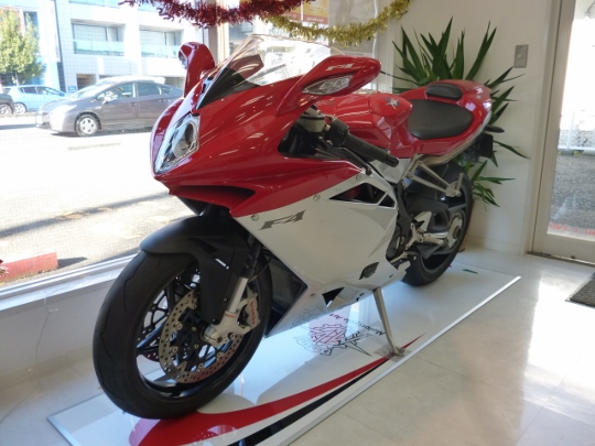 USED BIKE MV AGUSTA F4-1000入荷｜新着情報｜MVアグスタ(MV AGUSTA )、ハスクバーナ(Husqvarna)、イタルジェット(ITALJET)の正規ディーラー｜タイラレーシング株式会社