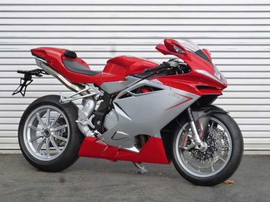 MV AGUSTA F4（ABS） 入荷！