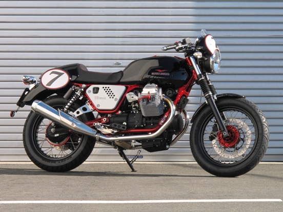 MOTO GUZZI V7RACER 限定BLACK入荷！