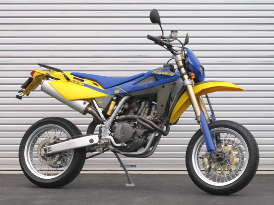 USED BIKE HUSQVARNA SM510R入荷