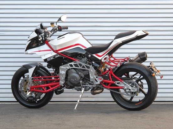 BIMOTA TESI 3D NAKED ！！