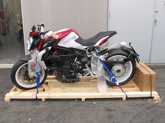 MV AGUSTA DRAGSTER RR入荷！