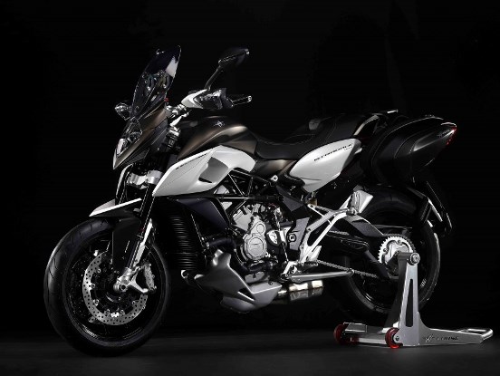 MV AGUSTA STRADALE & VELOCE 発売！