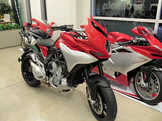 MV AGUSTA TURISMO VELOCE 入荷！　