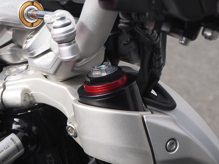 クボタスピアーズ フルジップフーディー BLK 製　新品未開封 bitubo ビチューボ スズキ GSX750S KATANA カタナ など用 リア