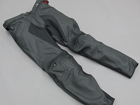 【ちえ】ダイネーゼ　Pony C2 leather pants PONY C2 LEATHER PANTS のご紹介｜新着情報｜MVアグスタ(MV