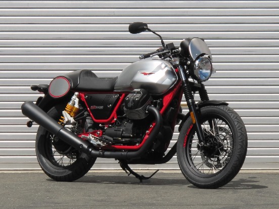 MOTO GUZZI　V7ⅢRACER 入荷！